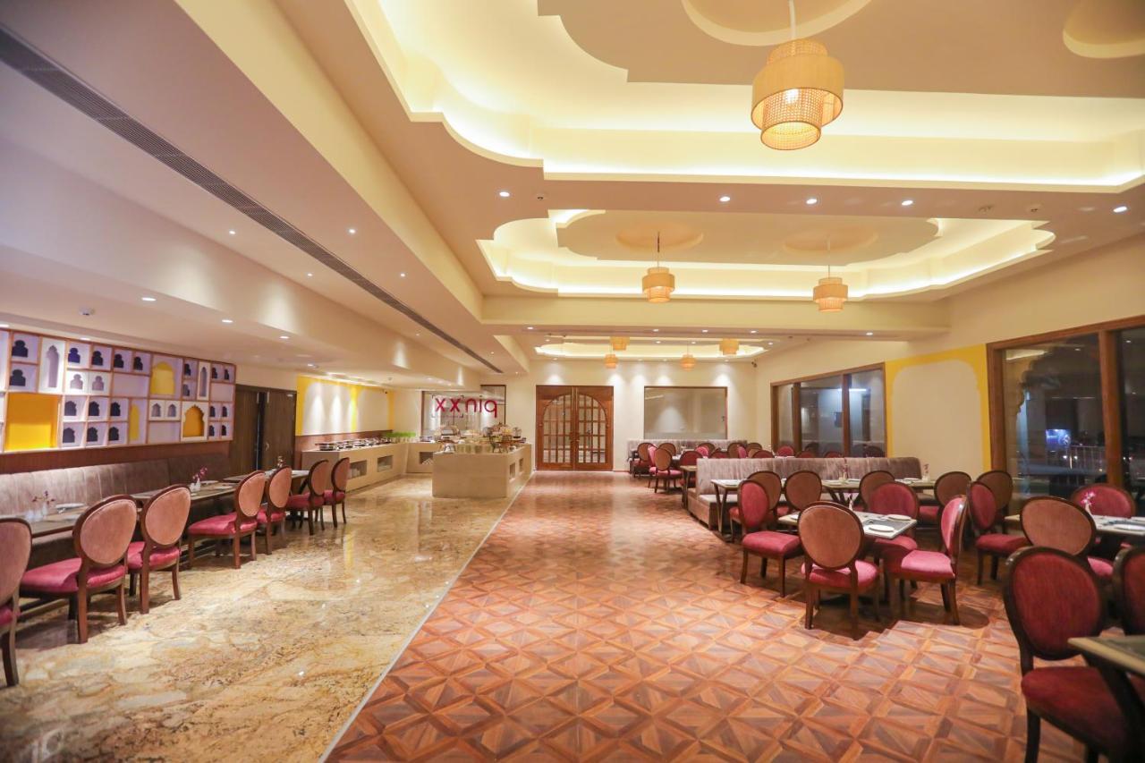 Regenta Central City Vilas Palace Амбала Екстер'єр фото